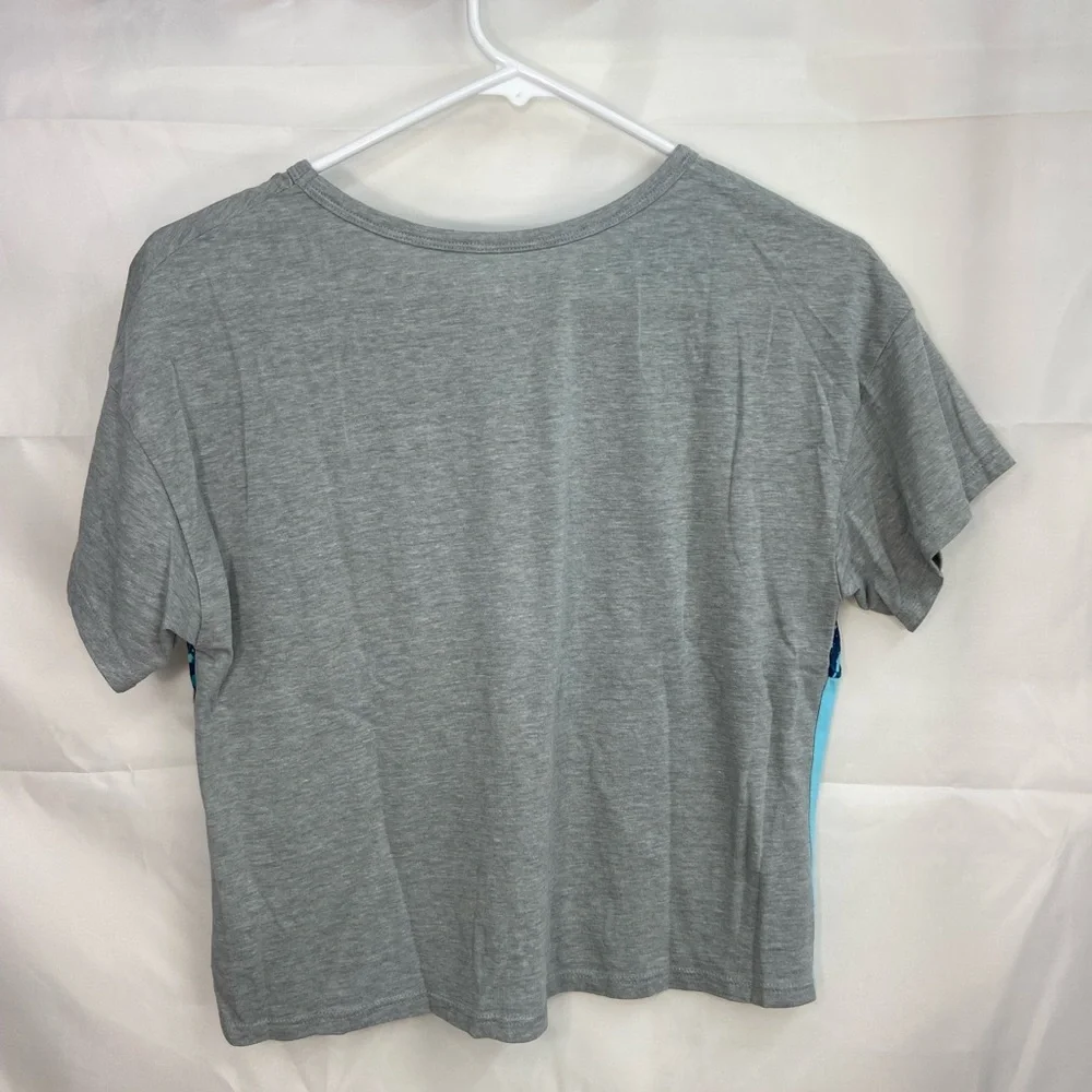 EUC Justice girl’s gray blue splatter tricolor short sleeve cropped summer shirt